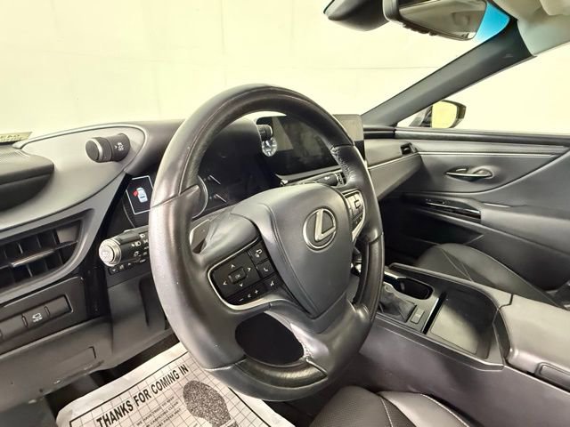Used 2023 Lexus ES 350 Luxury w/ Accessory Package (Z1) image 11