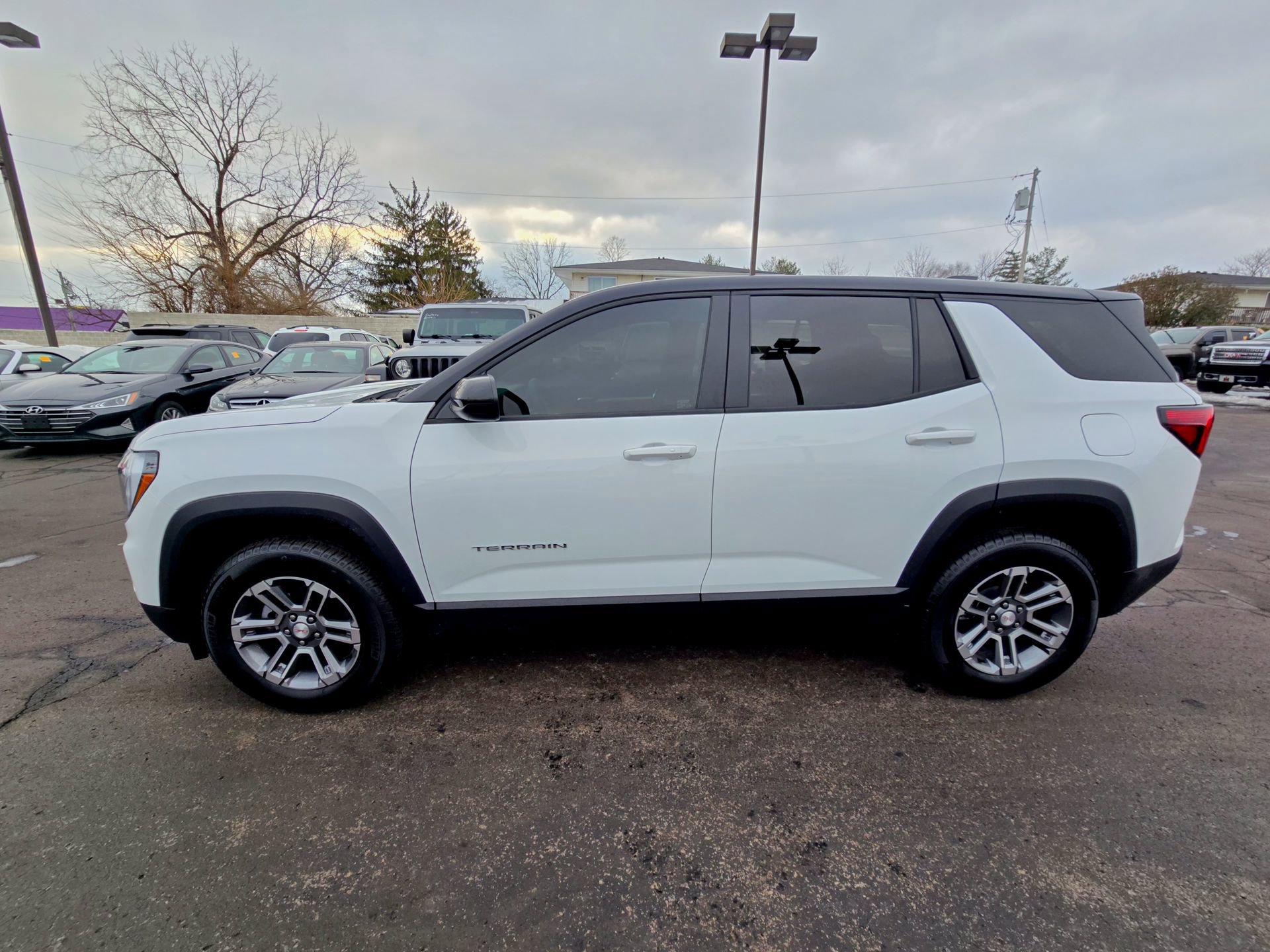 Used 2026 GMC Terrain Elevation image 13