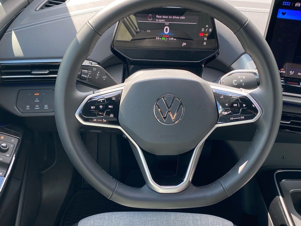 New 2025 Volkswagen ID.4 Pro image 5