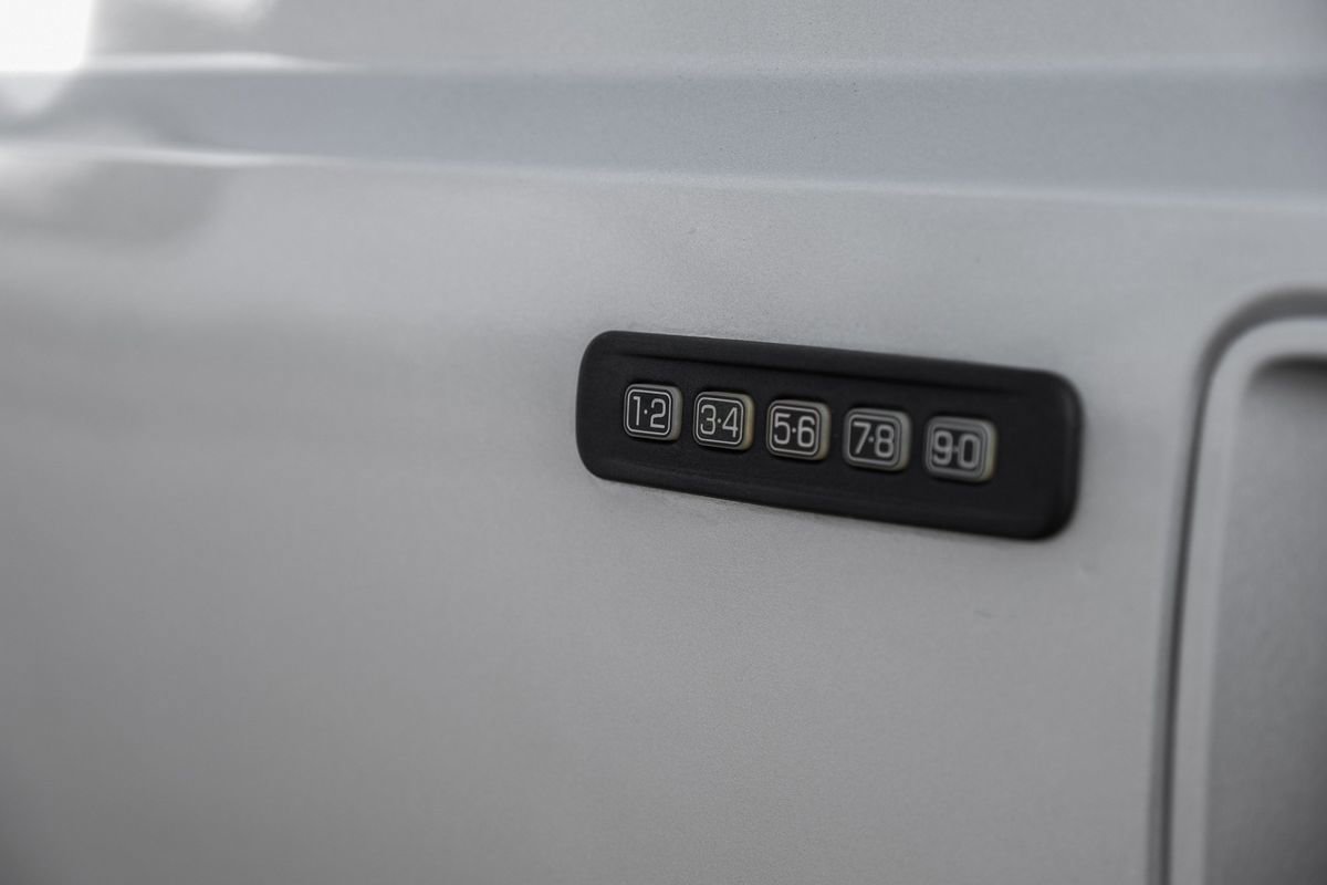 Used 2015 Ford F450 Lariat w/ Lariat Ultimate Package AWD/4WD image 40