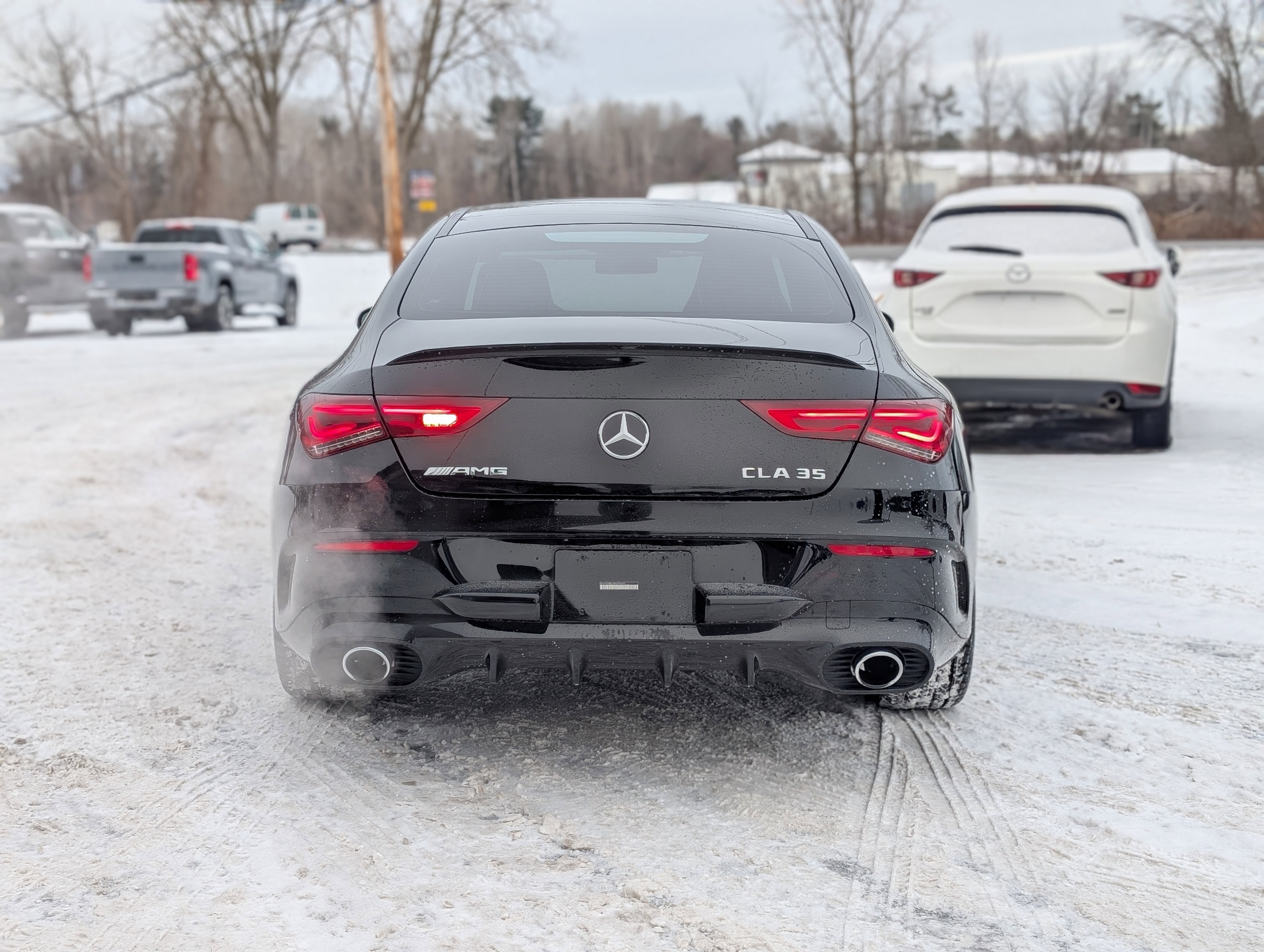 Used 2022 Mercedes-Benz CLA 35 AMG 4MATIC image 10