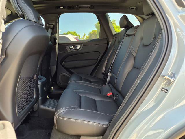 New 2026 Volvo XC60 T8 Ultra w/ Protection Package Premier AWD/4WD image 12