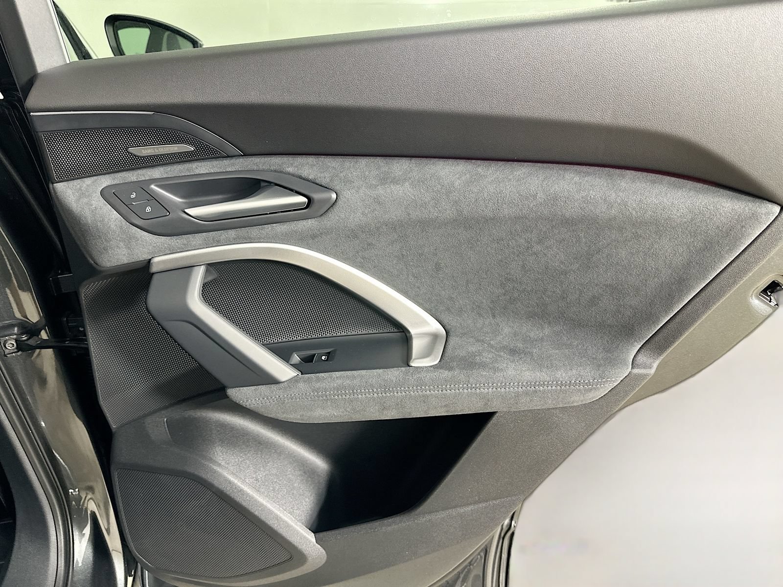 New 2026 Audi SQ5 Premium Plus AWD/4WD image 40