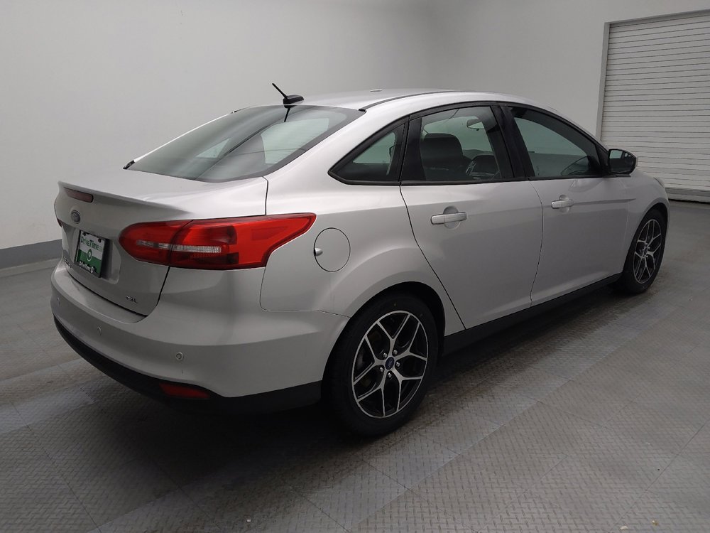 Used 2018 Ford Focus SEL w/ Cold Weather Package image 9