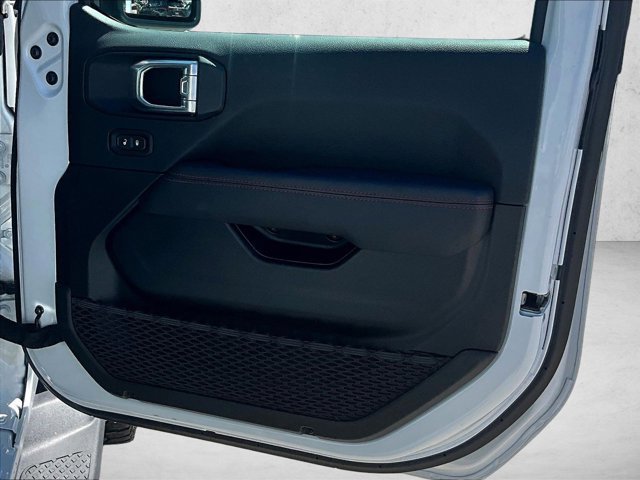 Used 2023 Jeep Gladiator Rubicon image 18