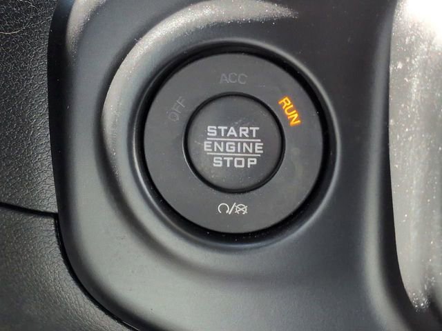 Used 2021 Jeep Gladiator Sport image 37