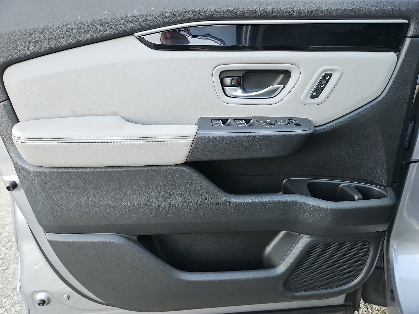 Certified 2024 Honda Pilot Touring image 13