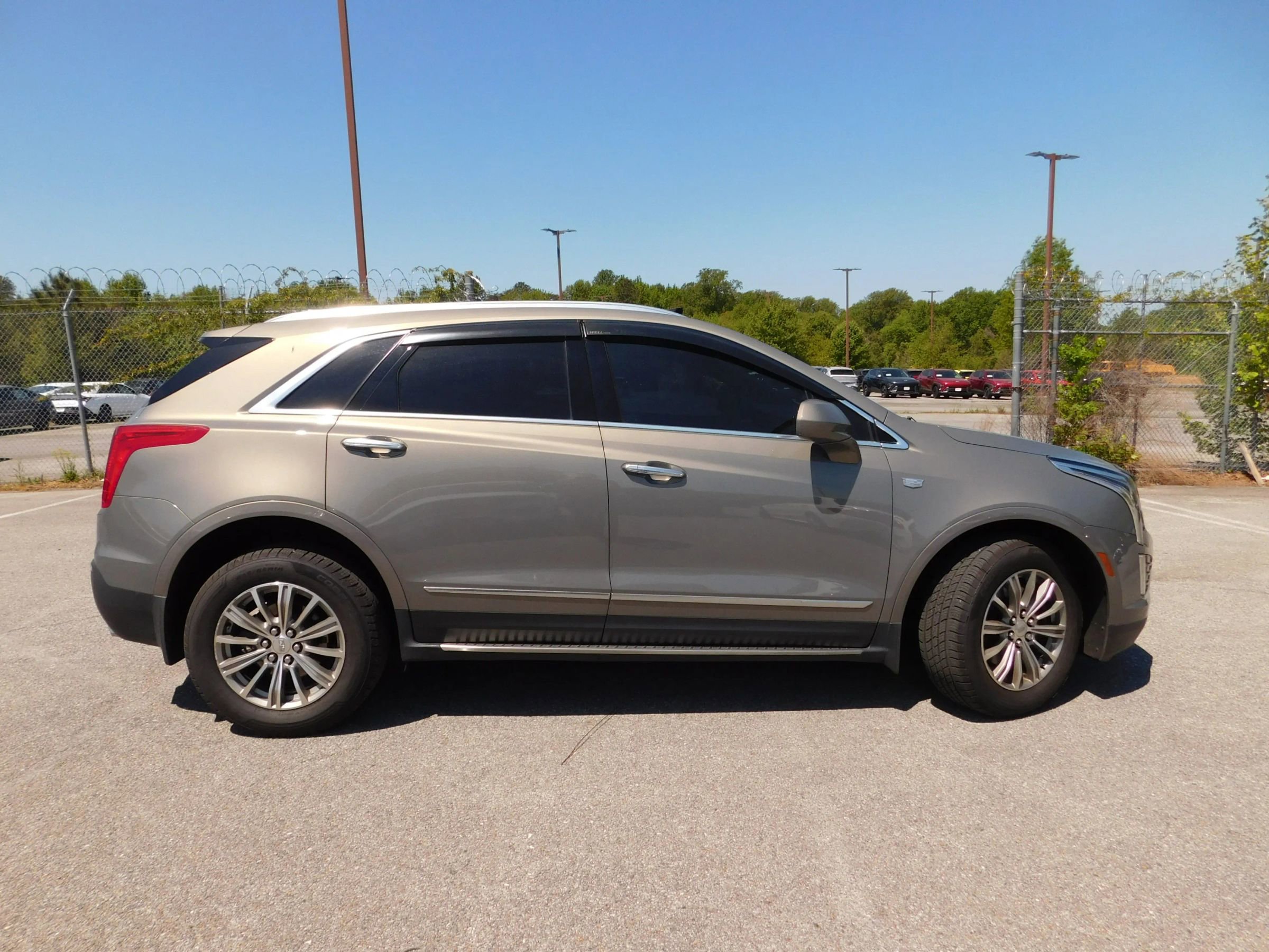 Used 2019 Cadillac XT5 Luxury AWD/4WD image 4