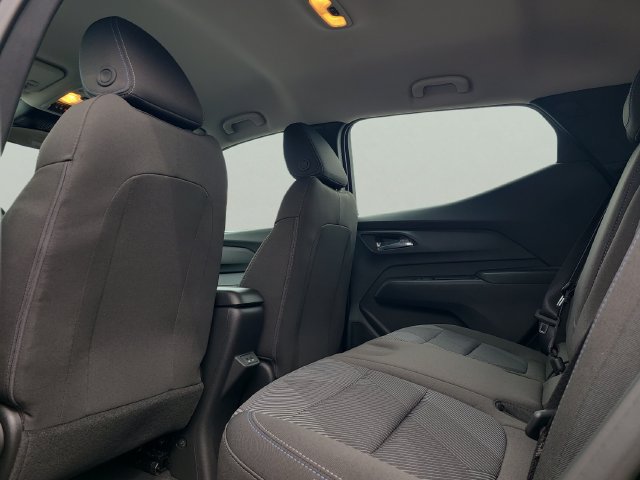 New 2027 Chevrolet Bolt LT FWD image 10
