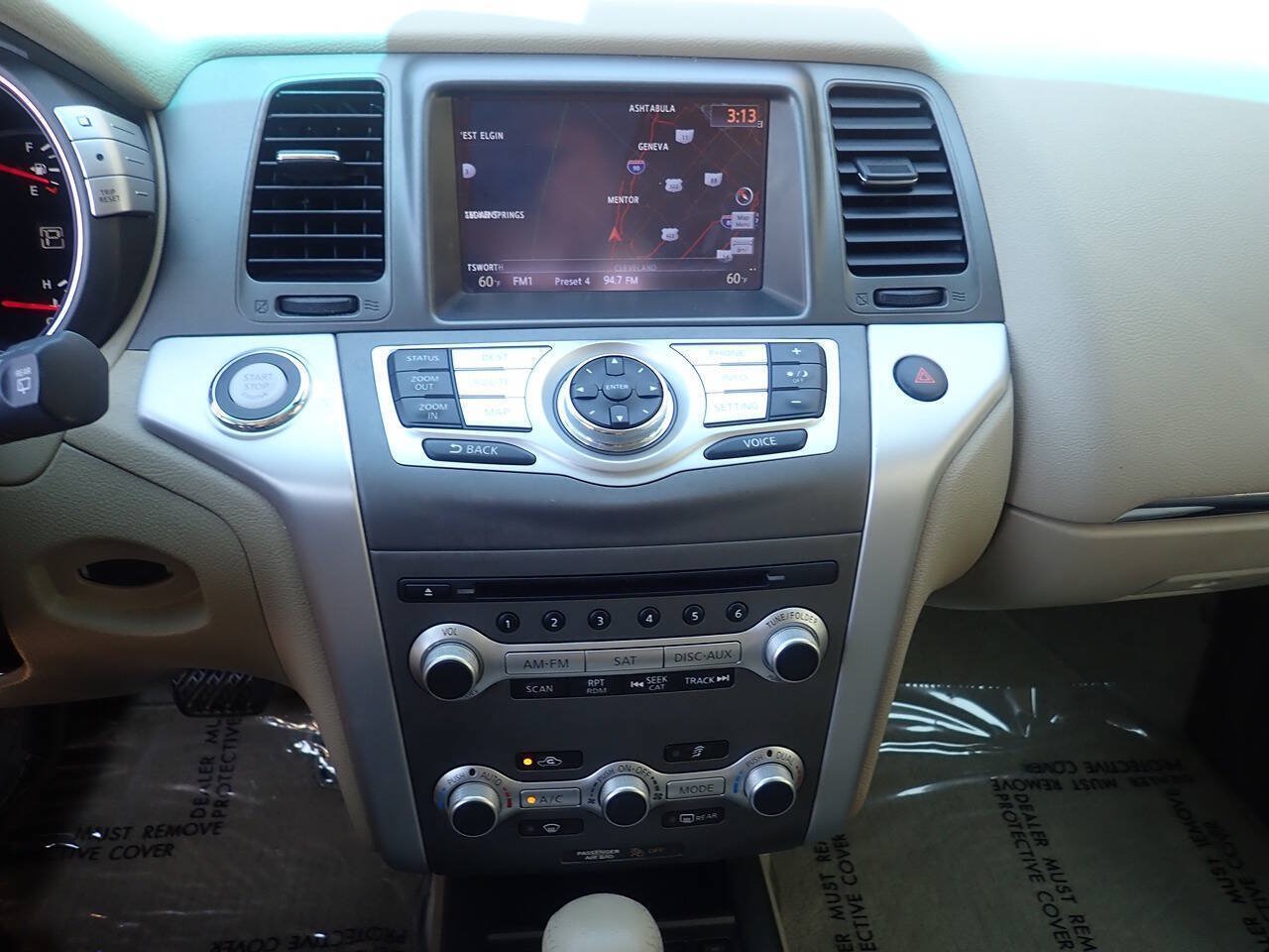 Used 2014 Nissan Murano SL w/ Navigation Package AWD/4WD image 4