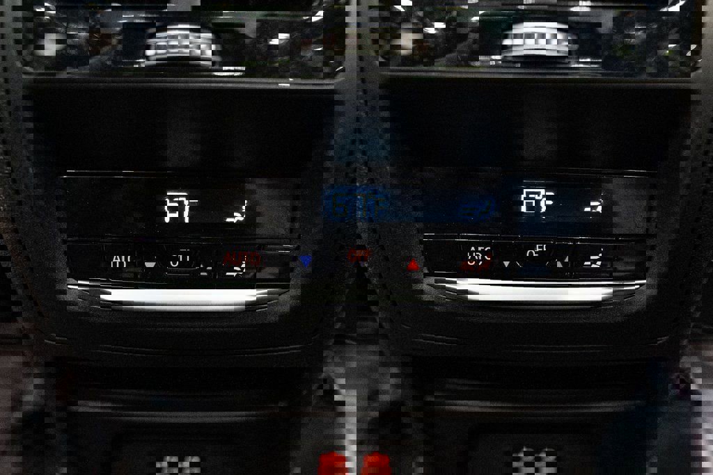 Used 2022 BMW X3 xDrive30i w/ Premium Package 2 (ZPA) image 33