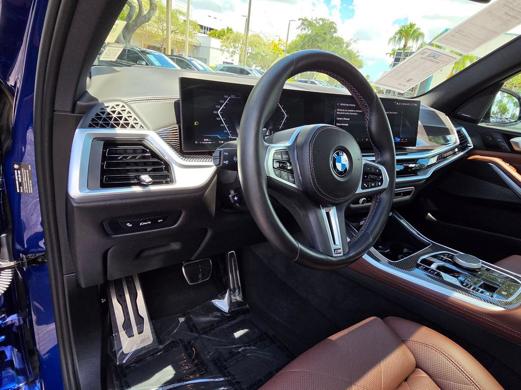 Used 2024 BMW X5 M60i AWD/4WD image 28