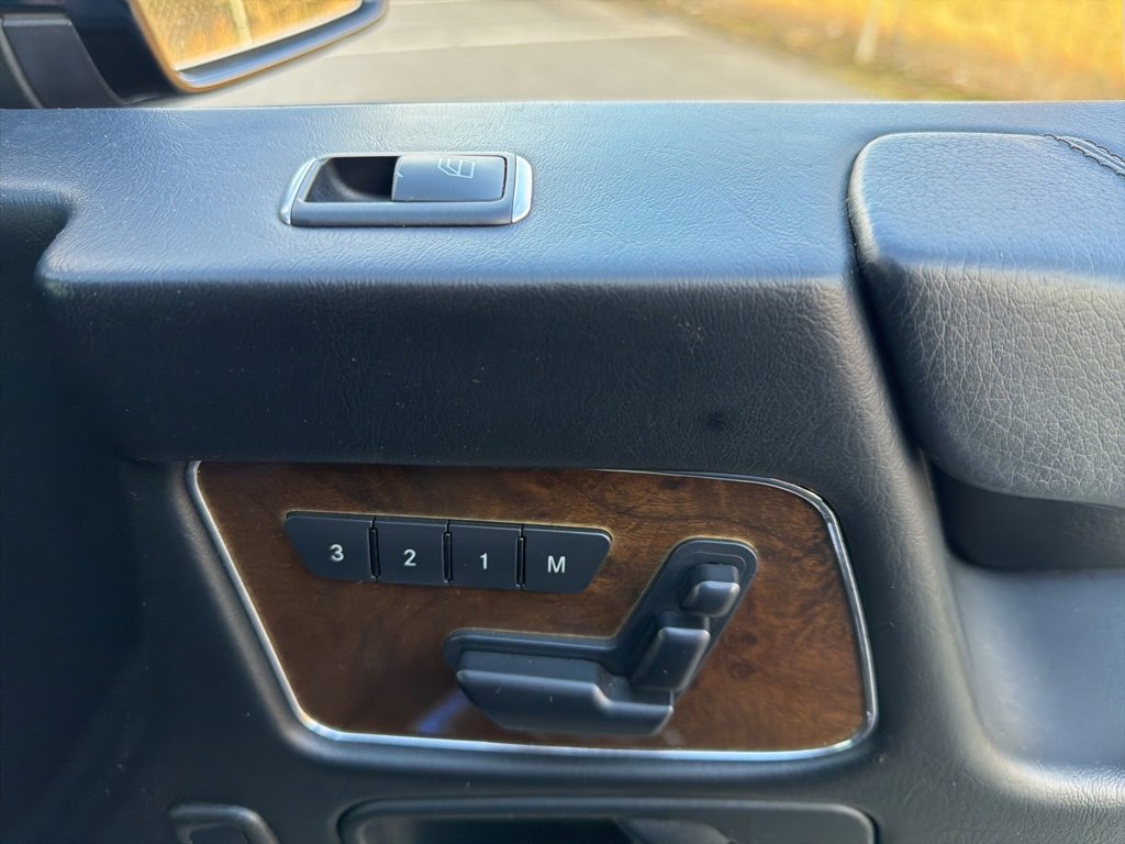 Used 2016 Mercedes-Benz G 550 image 17