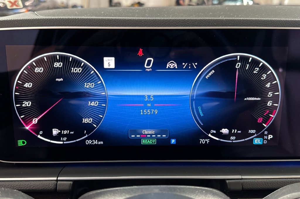 Certified 2025 Mercedes-Benz GLE 450e 4MATIC image 32