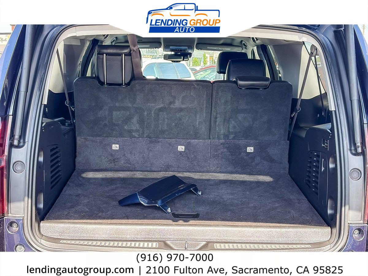 Used 2017 Chevrolet Suburban Premier image 24