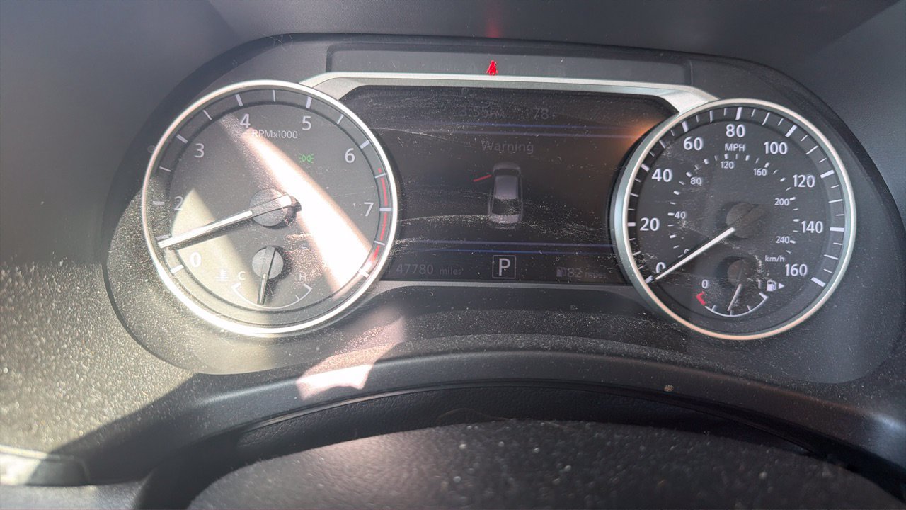 Used 2021 Nissan Sentra SV w/ SV Premium Package FWD image 6