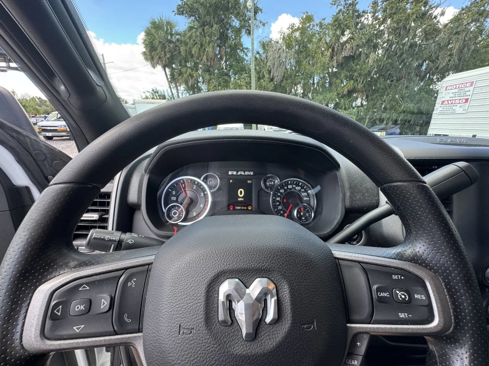 Used 2024 RAM 5500 Tradesman w/ Chrome Appearance Group AWD/4WD image 27