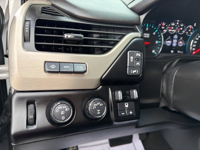 Used 2018 GMC Yukon Denali w/ Open Road Package image 10