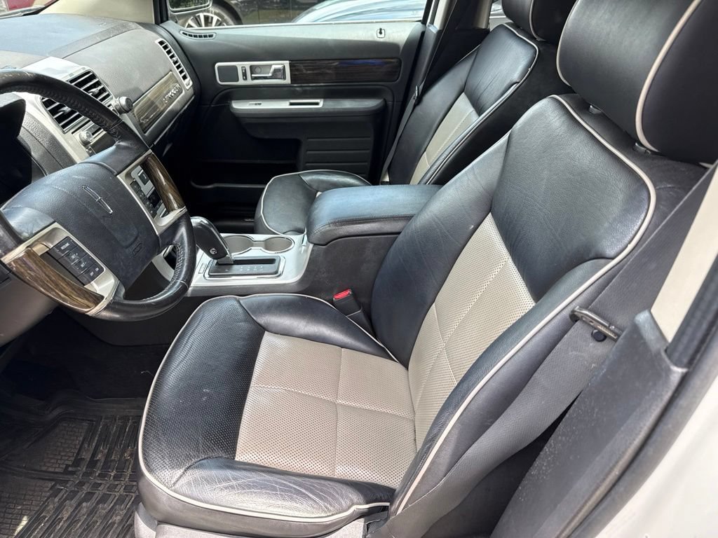Used 2008 Lincoln MKX AWD image 6