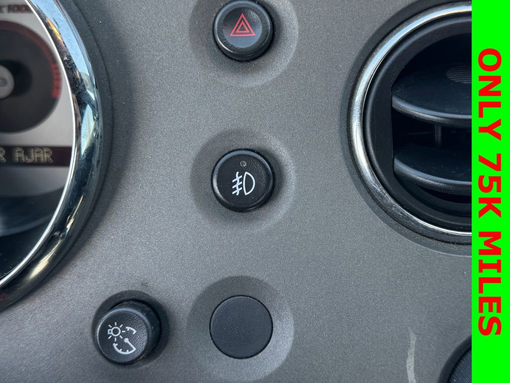 Used 2007 Pontiac Solstice Convertible w/ Premium Package image 18