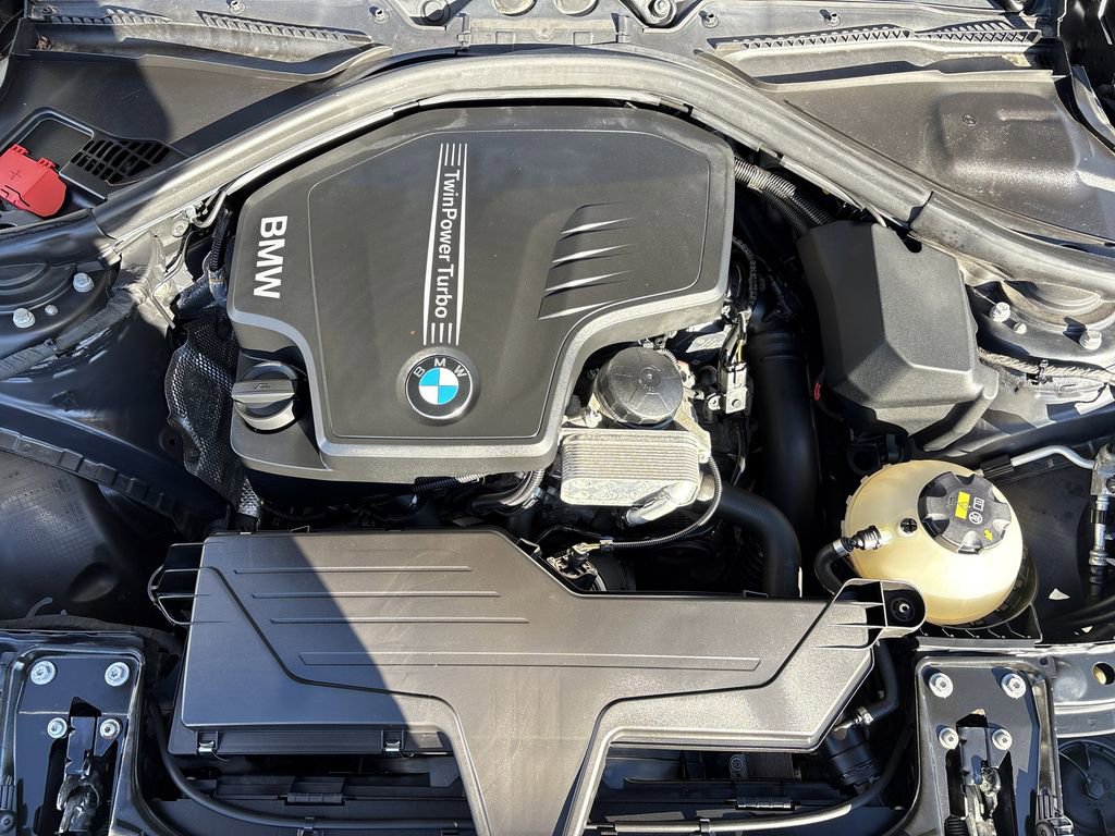 Used 2016 BMW 320i xDrive Sedan image 29