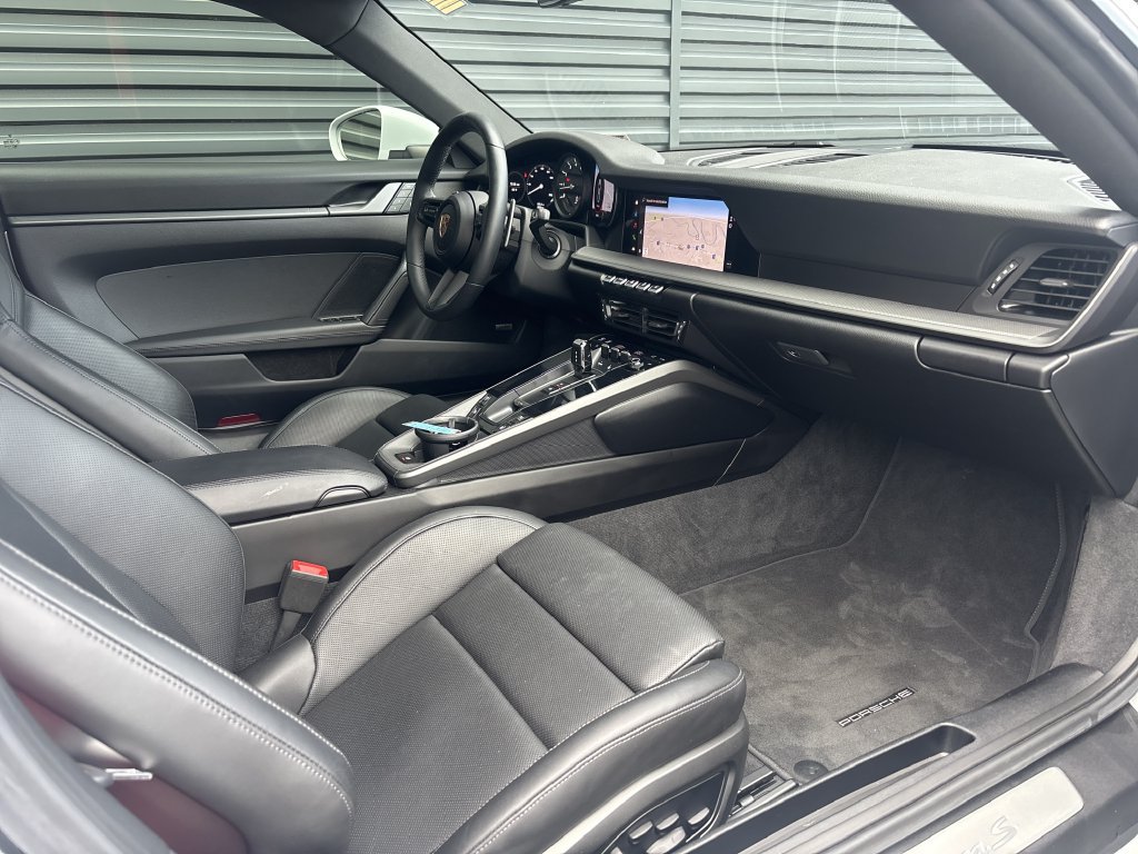 Certified 2024 Porsche 911 Carrera S w/ Sportdesign Package RWD image 13