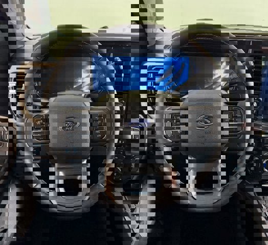 New 2026 Ford F250 Lariat w/ Black Appearance Package image 9