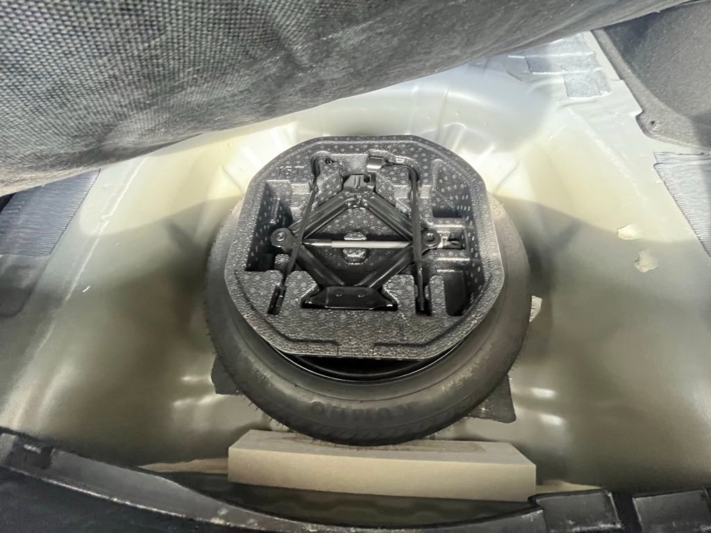 Used 2022 Kia K5 LXS image 29