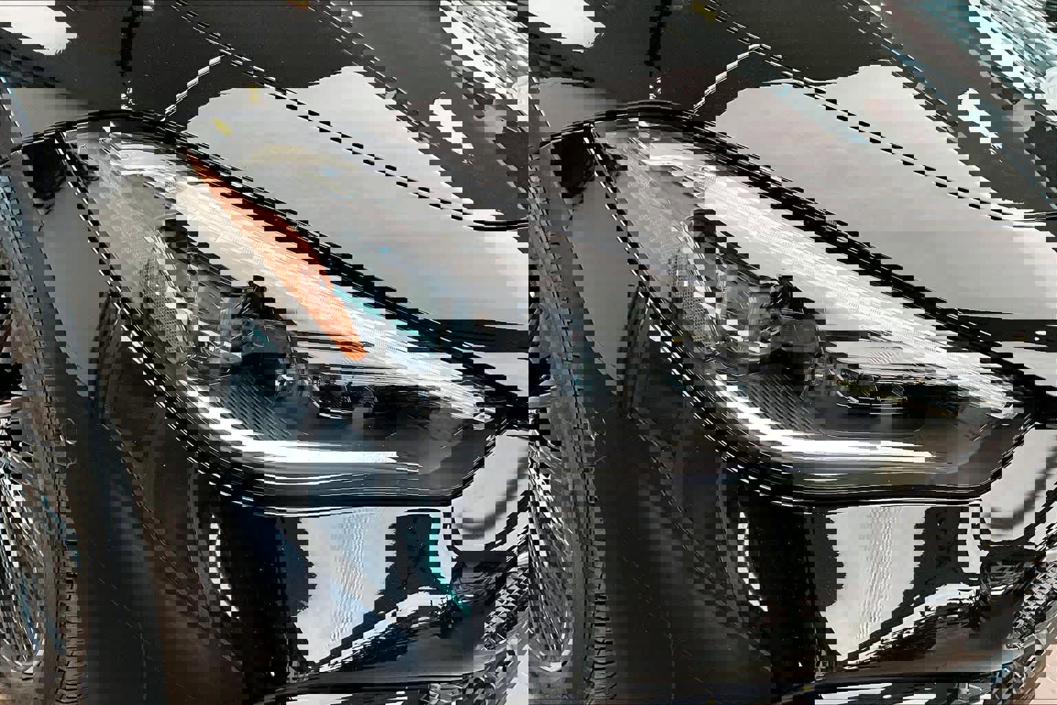 Used 2024 Mercedes-Benz CLE 300 4MATIC Coupe image 26