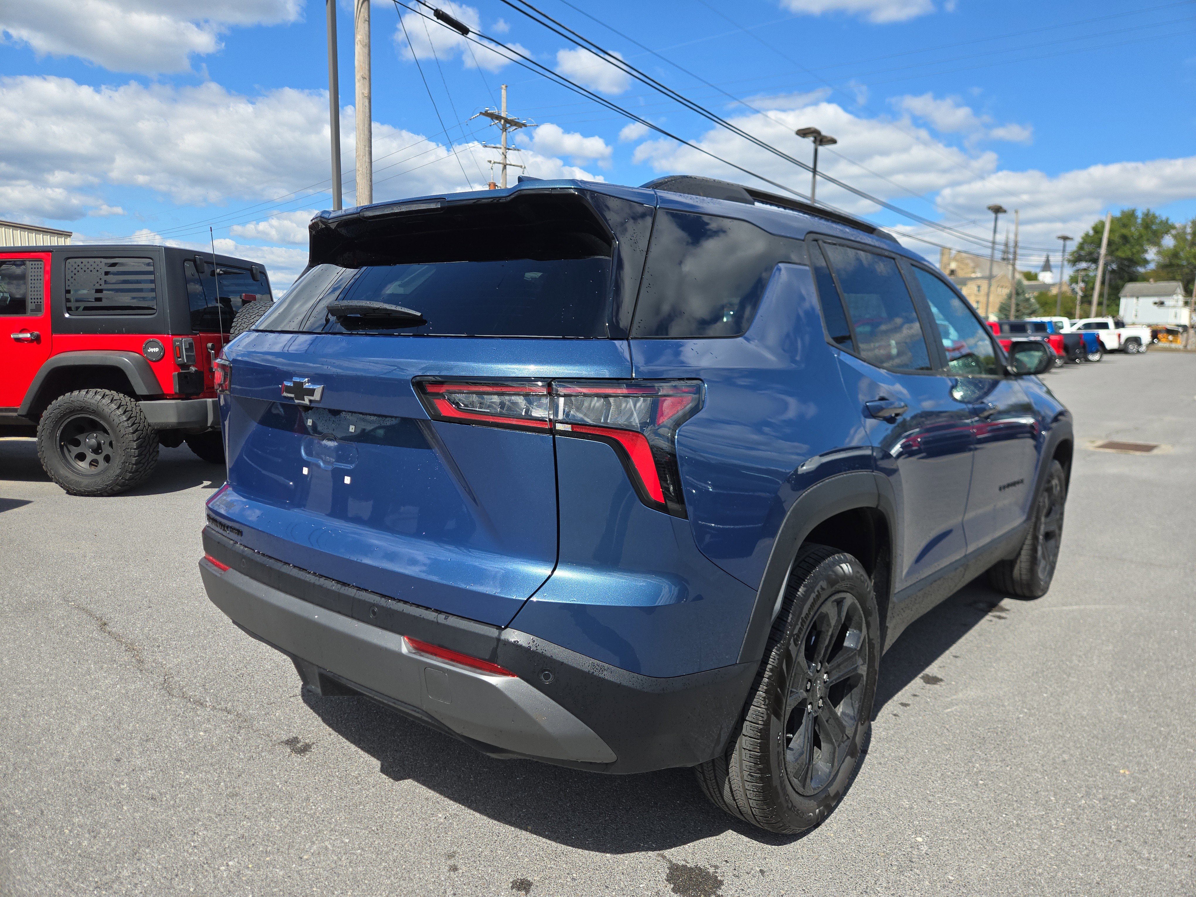 New 2026 Chevrolet Equinox LT w/ Convenience Package II image 3