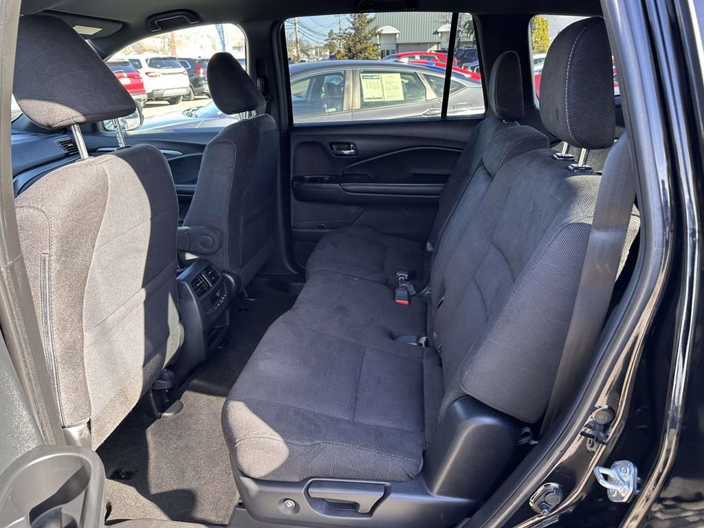Used 2022 Honda Pilot Sport image 12