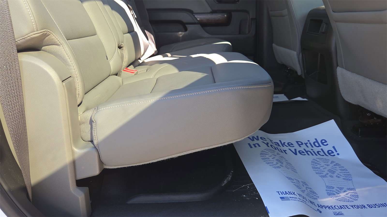 Used 2018 GMC Sierra 1500 SLT w/ SLT Premium Package image 16