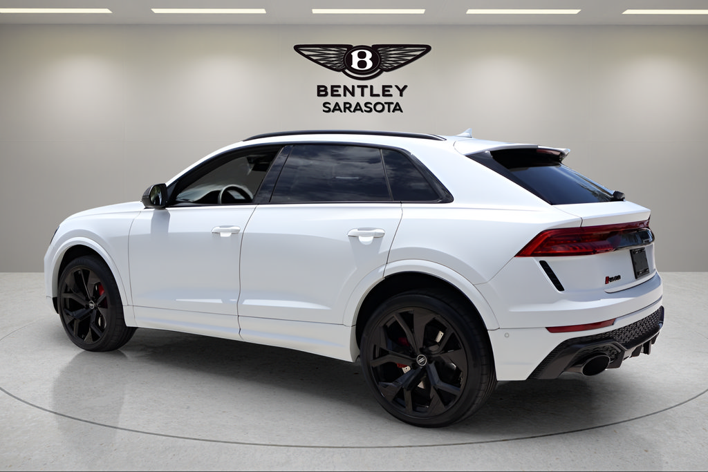 Used 2024 Audi RS Q8 AWD/4WD image 3