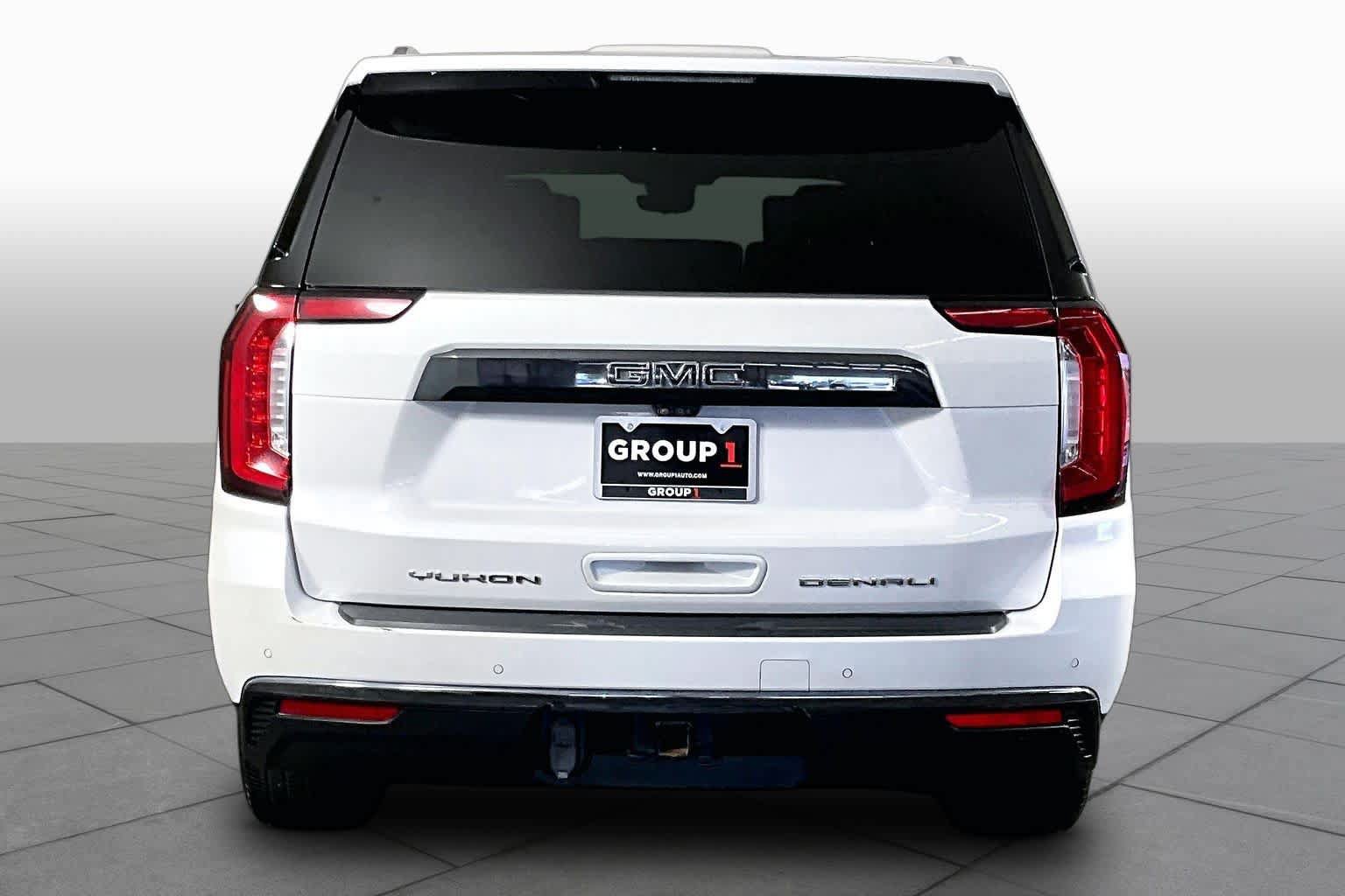 Certified 2023 GMC Yukon XL Denali Ultimate AWD/4WD image 5