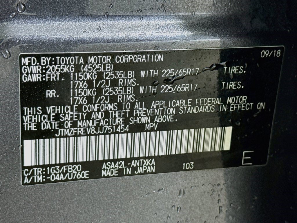 Used 2018 Toyota RAV4 LE FWD image 38