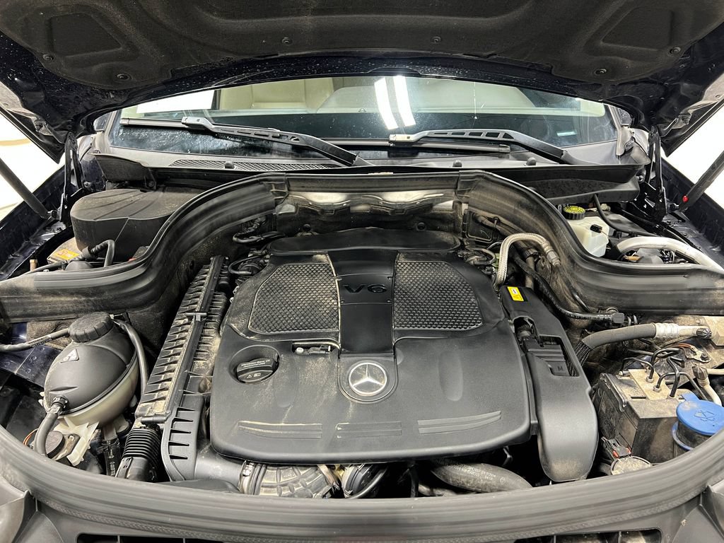 Used 2015 Mercedes-Benz GLK 350 4MATIC image 27