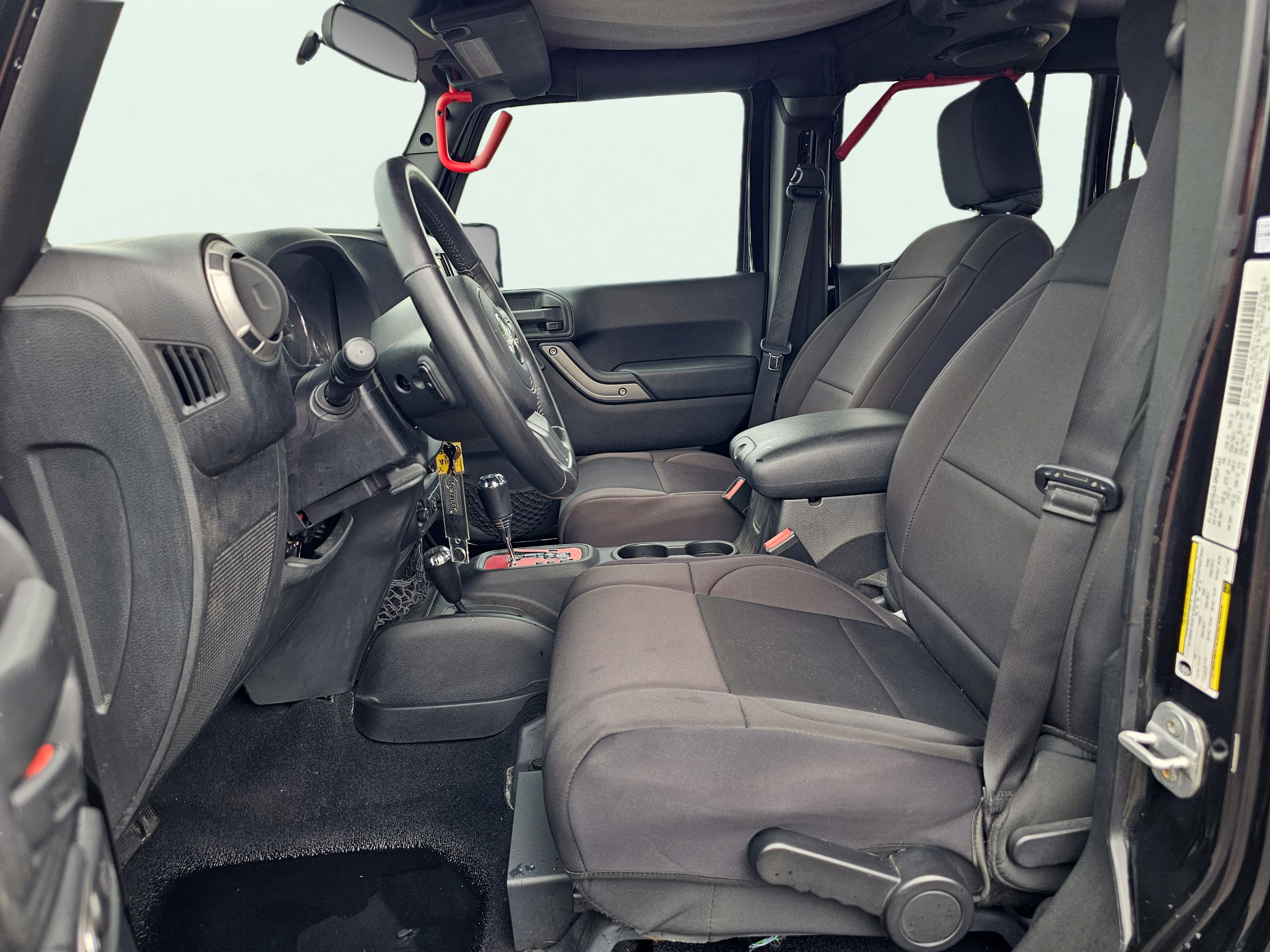 Used 2012 Jeep Wrangler Unlimited Sport AWD/4WD image 17