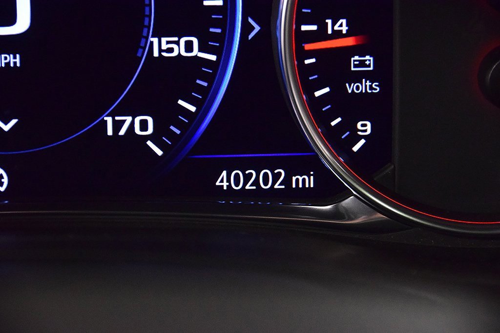 Used 2023 Chevrolet Traverse Premier w/ LPO, Floor Liner Package image 16