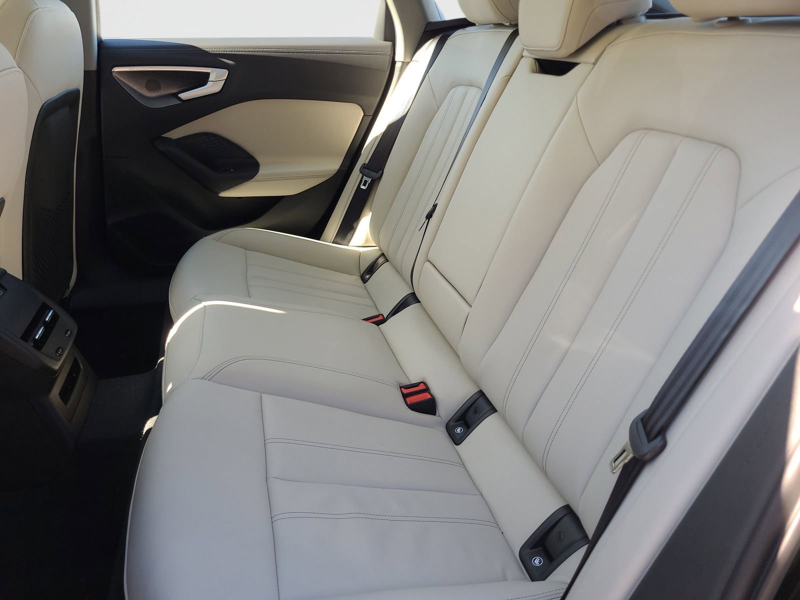 New 2025 Audi A5 2.0T Premium Plus AWD/4WD image 15