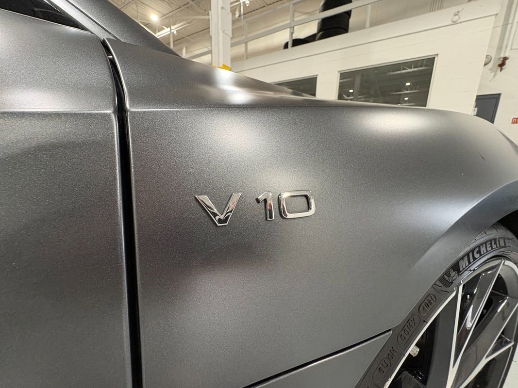 Used 2021 Audi R8 V10 w/ Premium Package image 45