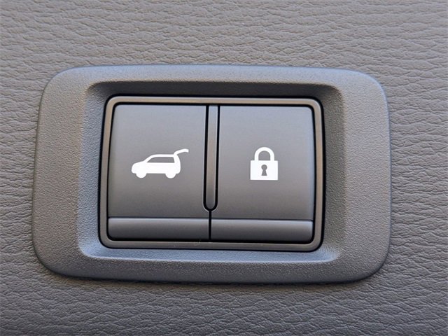 New 2025 Mitsubishi Outlander SE image 14