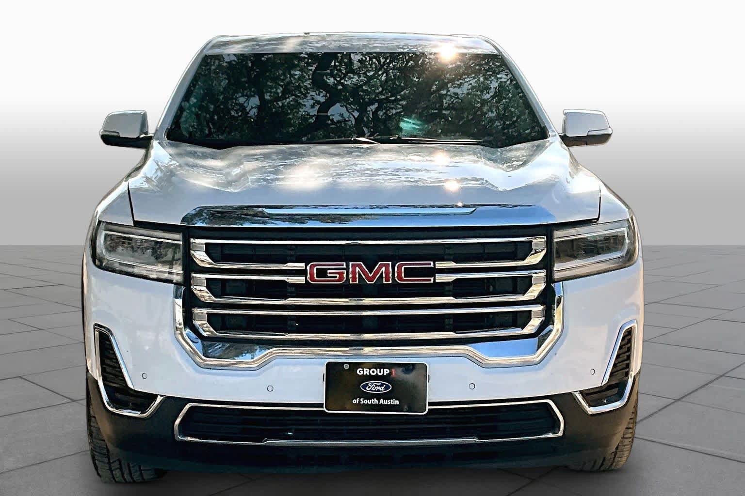 Used 2022 GMC Acadia SLE FWD image 4