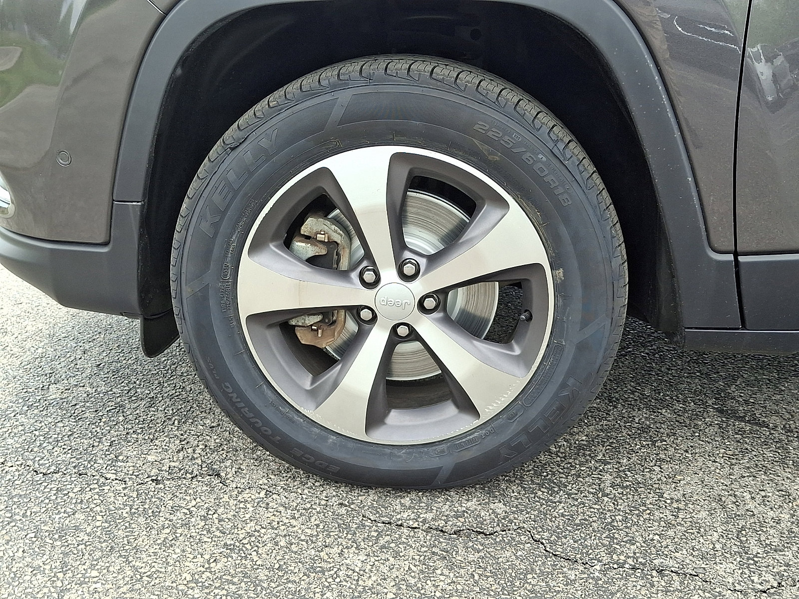 Certified 2021 Jeep Cherokee Limited AWD/4WD image 33