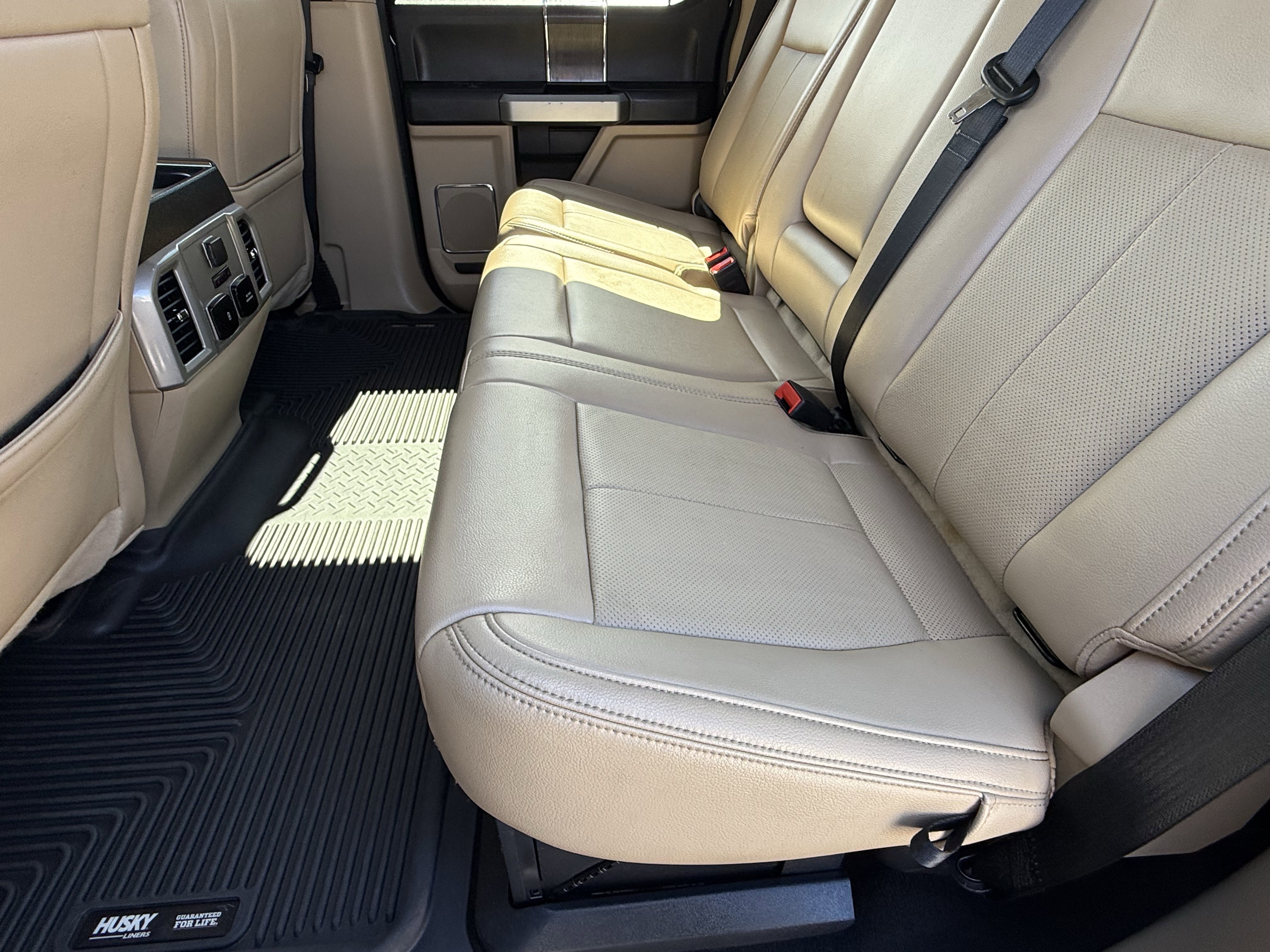 Used 2021 Ford F250 Lariat w/ Lariat Value Package image 16