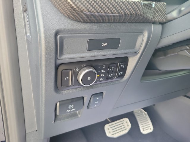 New 2026 Ford F150 Lariat w/ Equipment Group 502A High AWD/4WD image 26