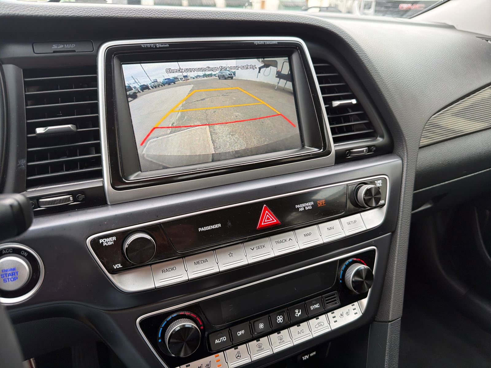 Used 2018 Hyundai Sonata Limited w/ Limited Ultimate Package 03 FWD image 23