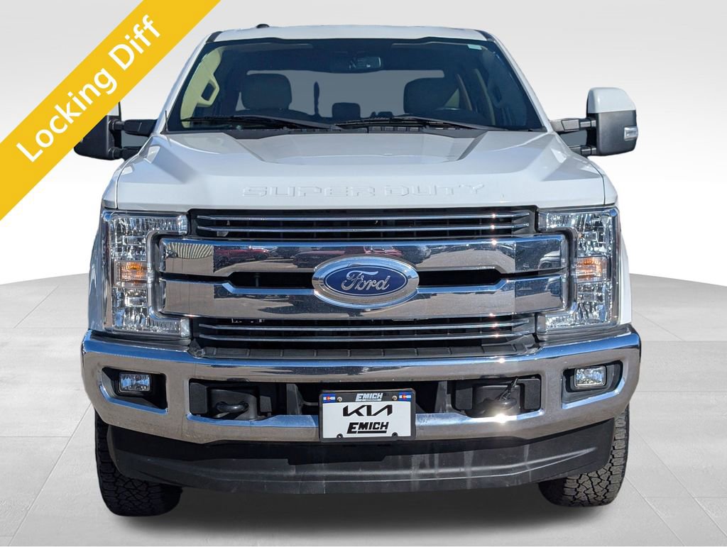 Used 2017 Ford F350 Lariat image 6