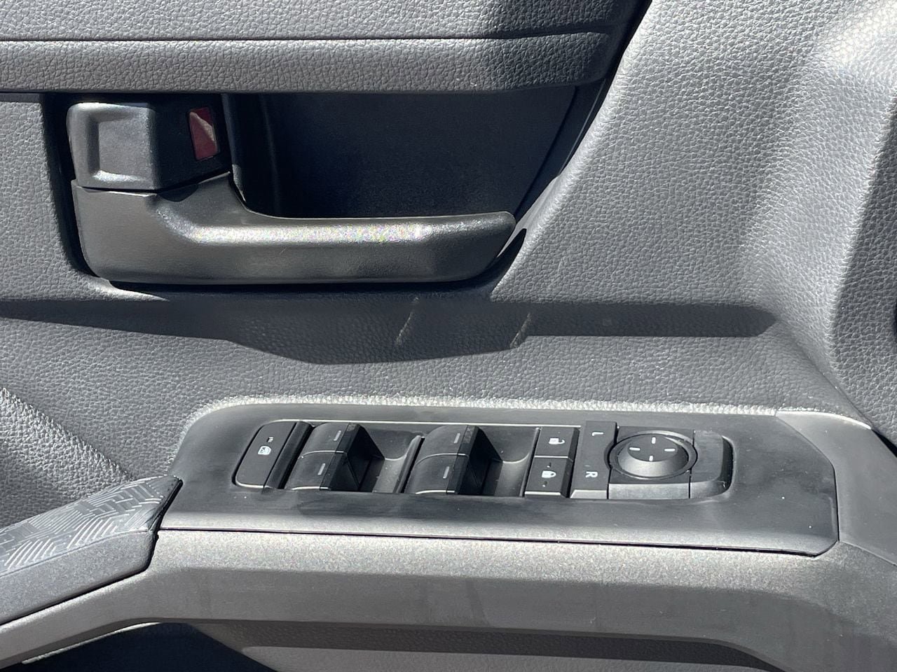 New 2026 Toyota Tacoma SR5 image 15