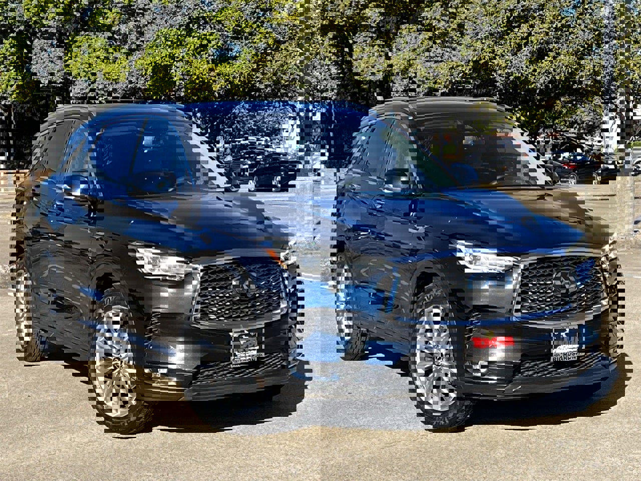 Used 2021 INFINITI QX50 Luxe image 2