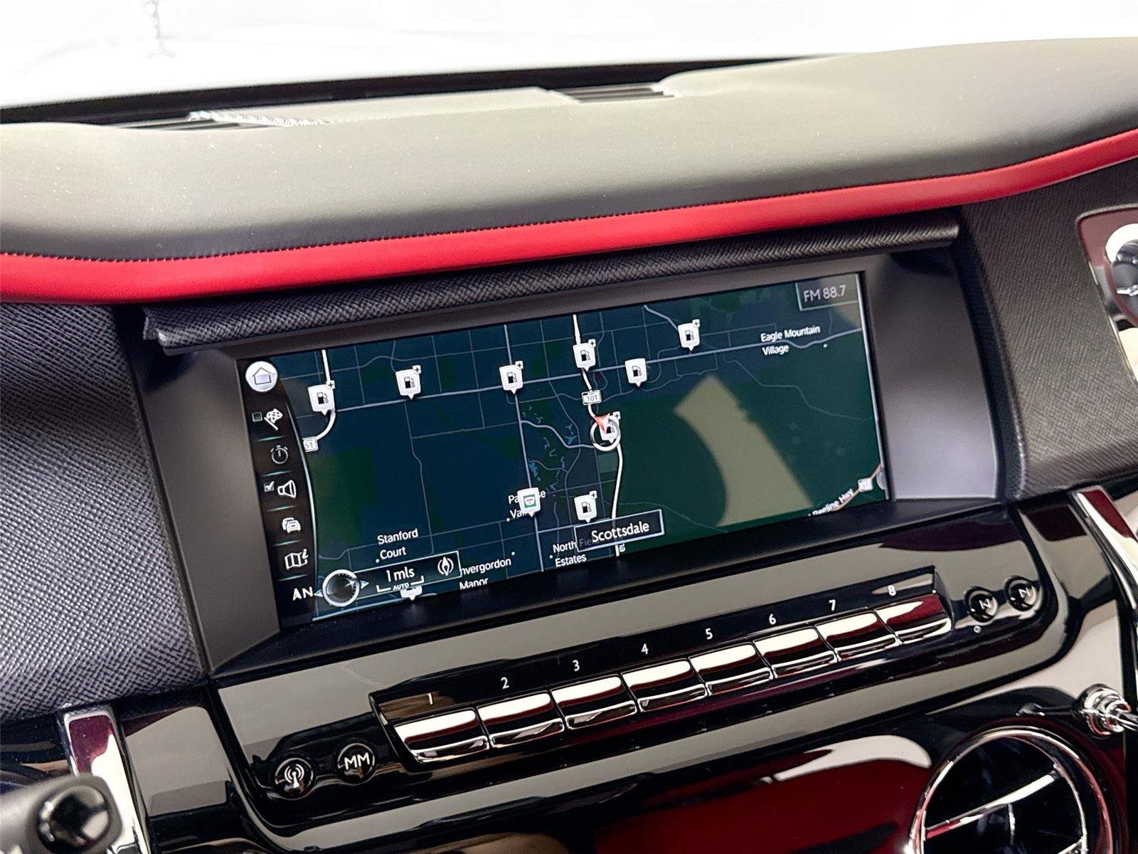 Used 2024 Rolls-Royce Cullinan image 20